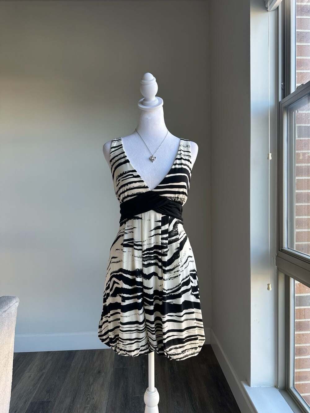 Vintage Y2K City Studio Bubble Hem Zebra Print Dress - Size L